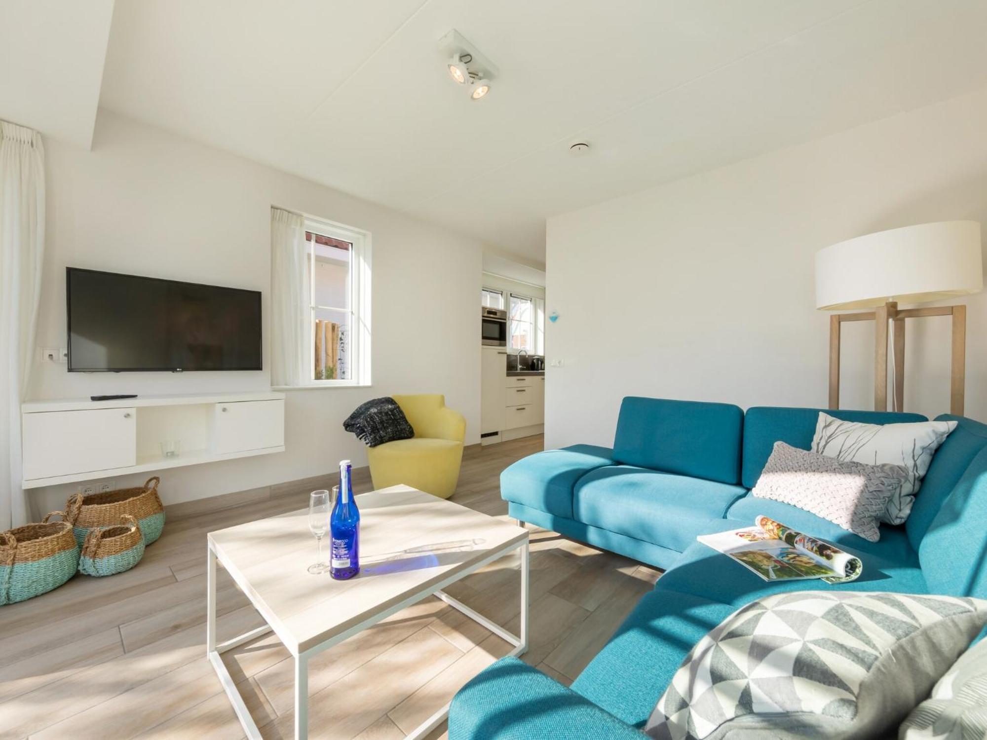 Villa Luxurious Stately With 2 Bathrooms, 1km From The Koudekerke